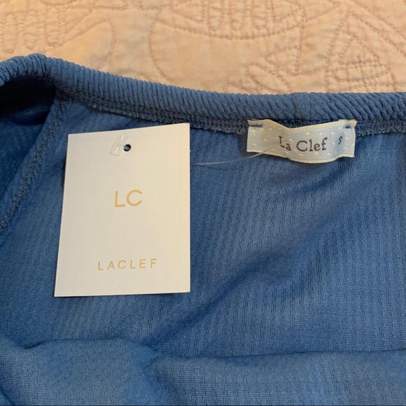 La Clef | Off-shoulder Ruched Maternity Dress - Picture 3 of 4